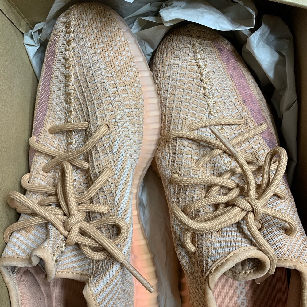 AUTHENTIC YEEZY